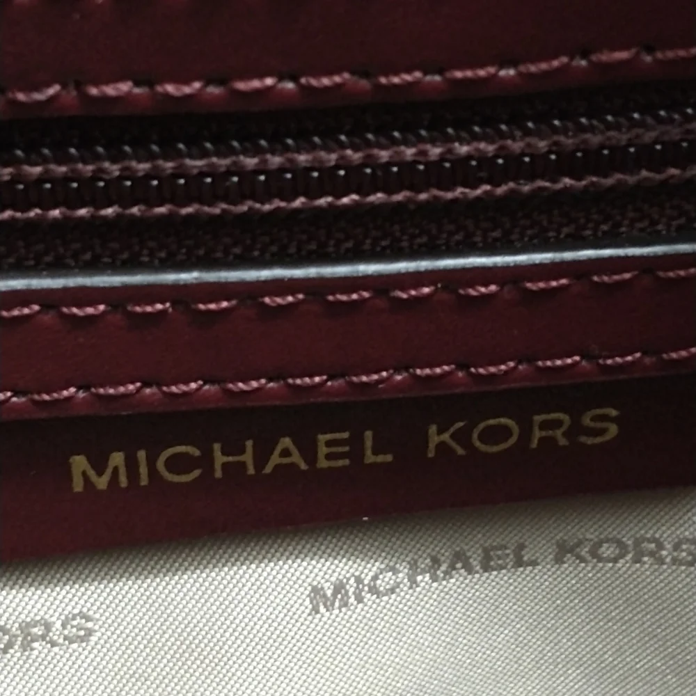 Michael Kors Gloria Signature MK Printed Crossbody Bag - Picture 7 of 16